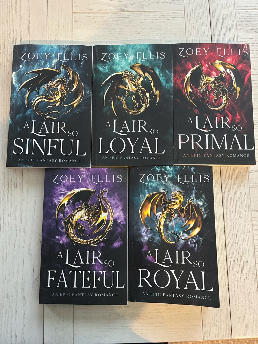 A Lair So Dragon Cover Book Set - Gold & Black